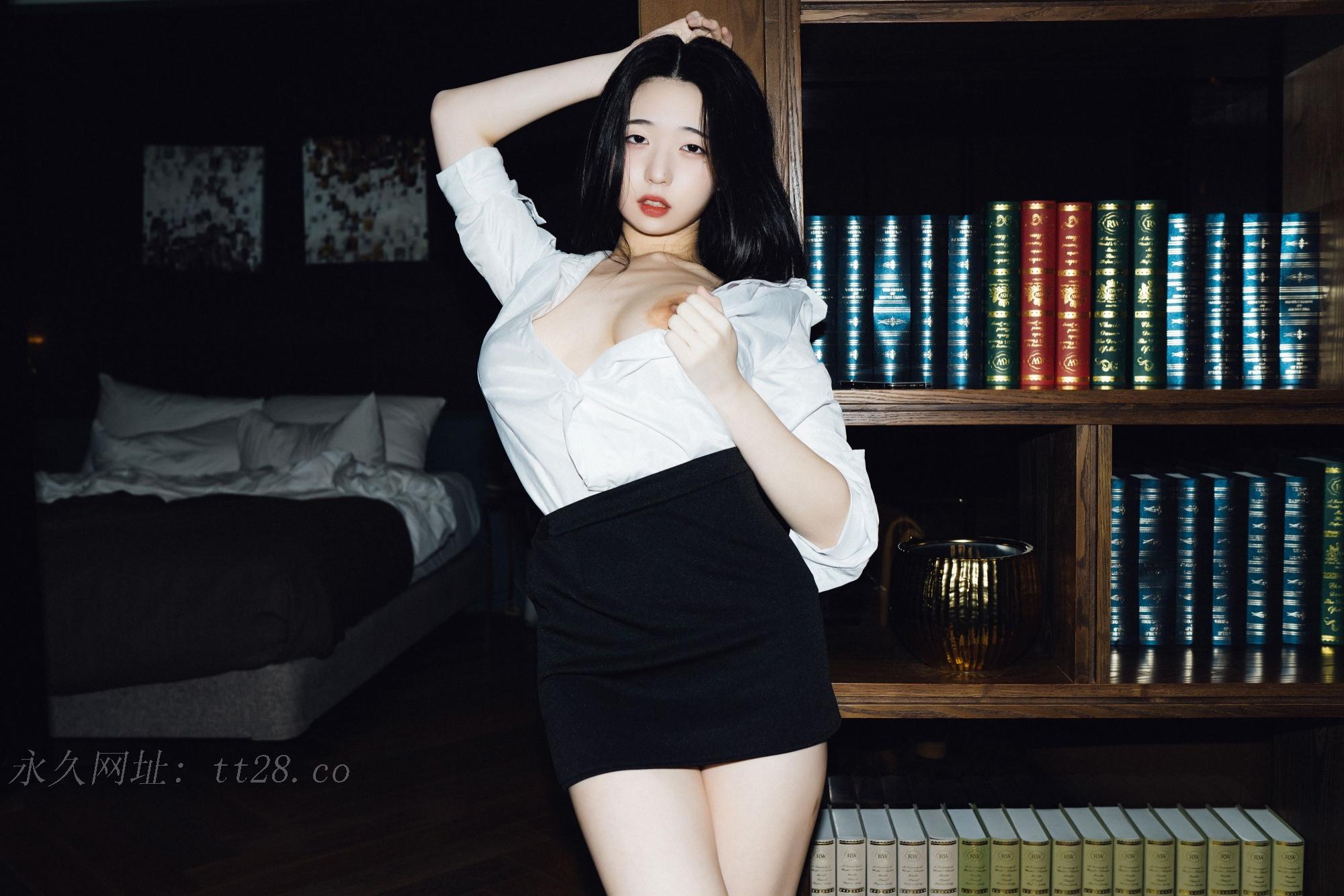 Yeon Woo 韓國大奶妹 第18章 第14页
