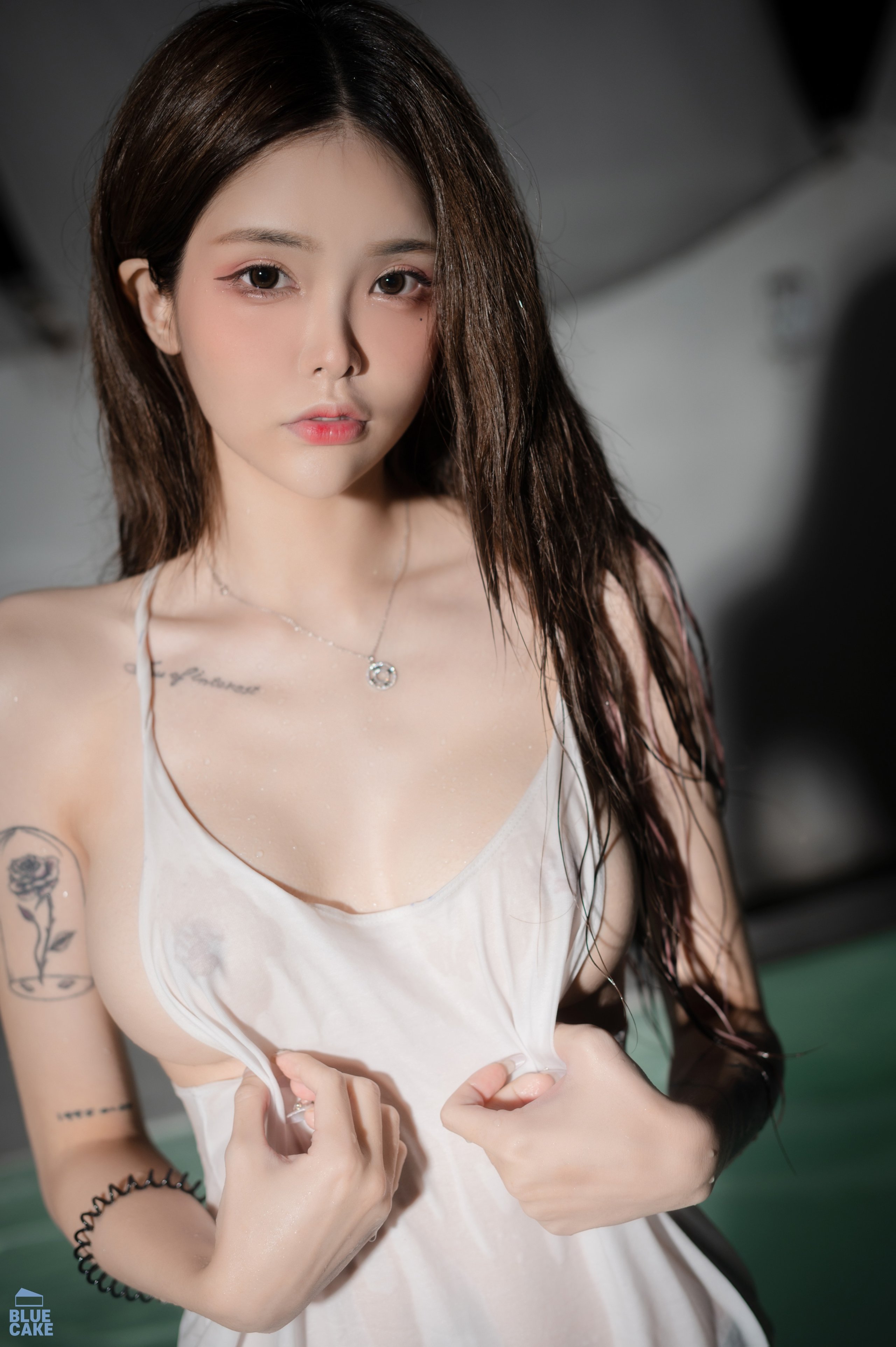 [BLUECAKE] Hikari - Night Shower (RED Special) 第21章 第4页