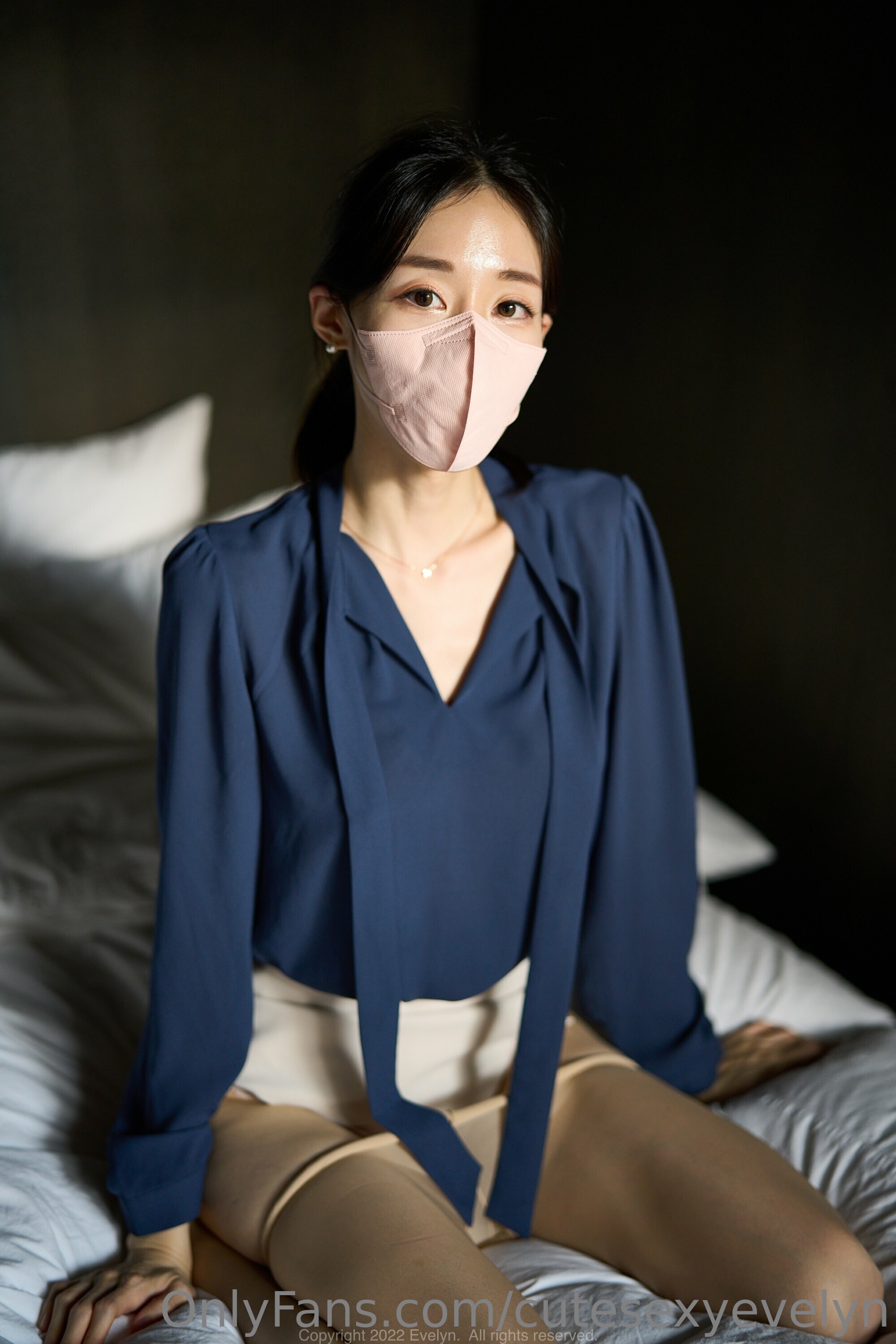 美臀美胸-Evelyn口罩妹 第2章 第10页
