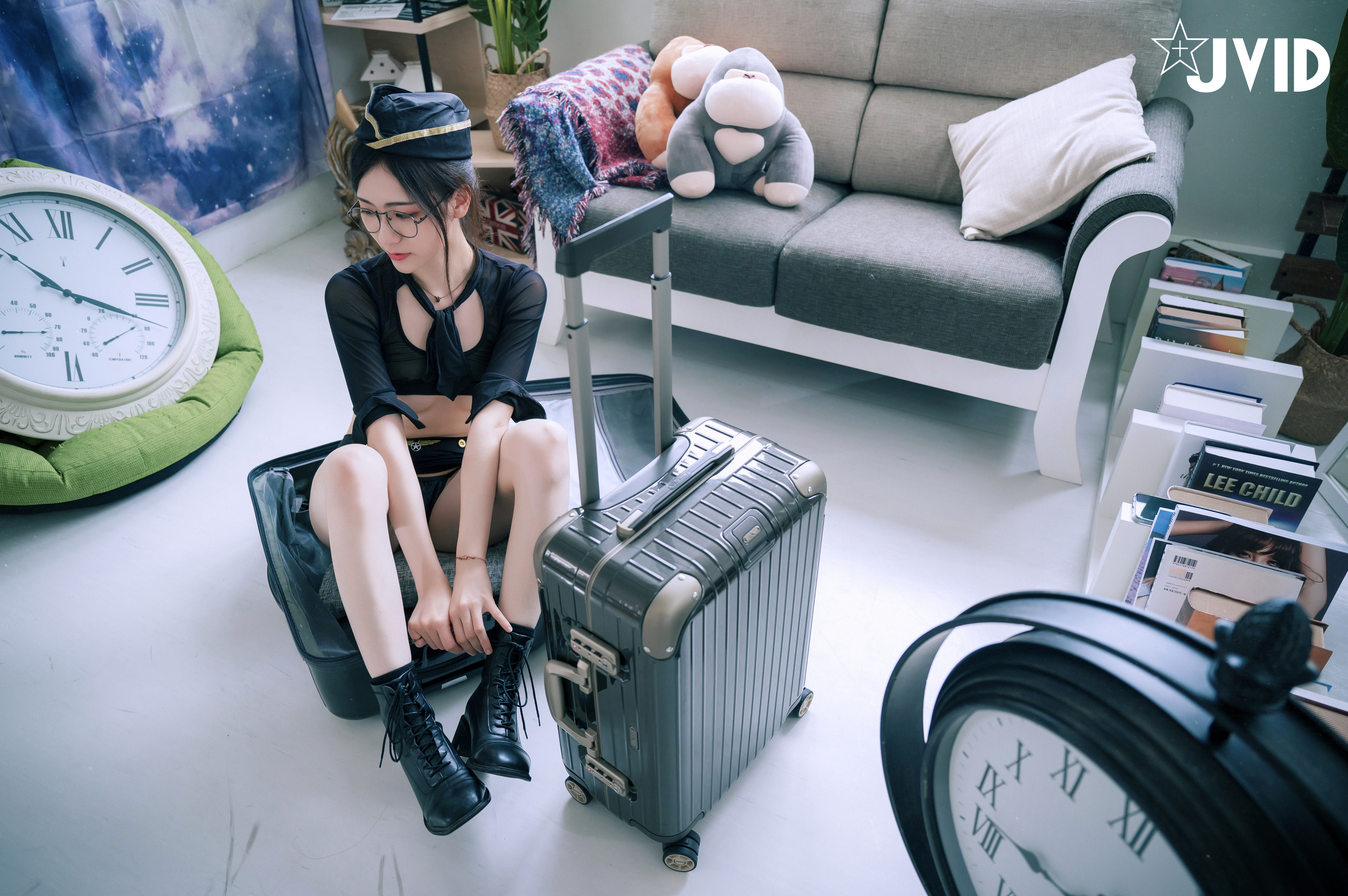 Dark Flight Attendant 第1章 第14页