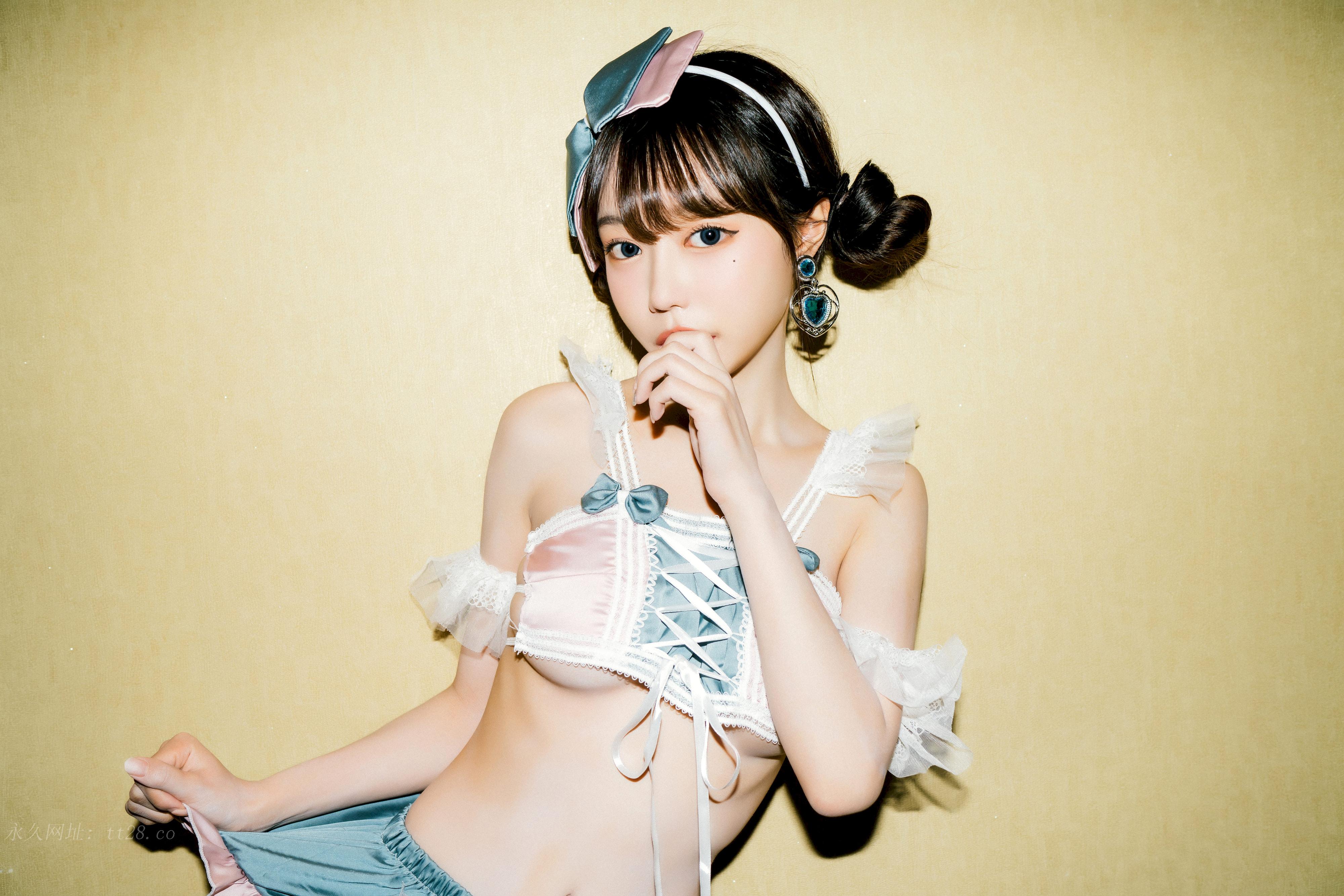 Jucy (쥬시) - Your Only Maid 第1章 第15页