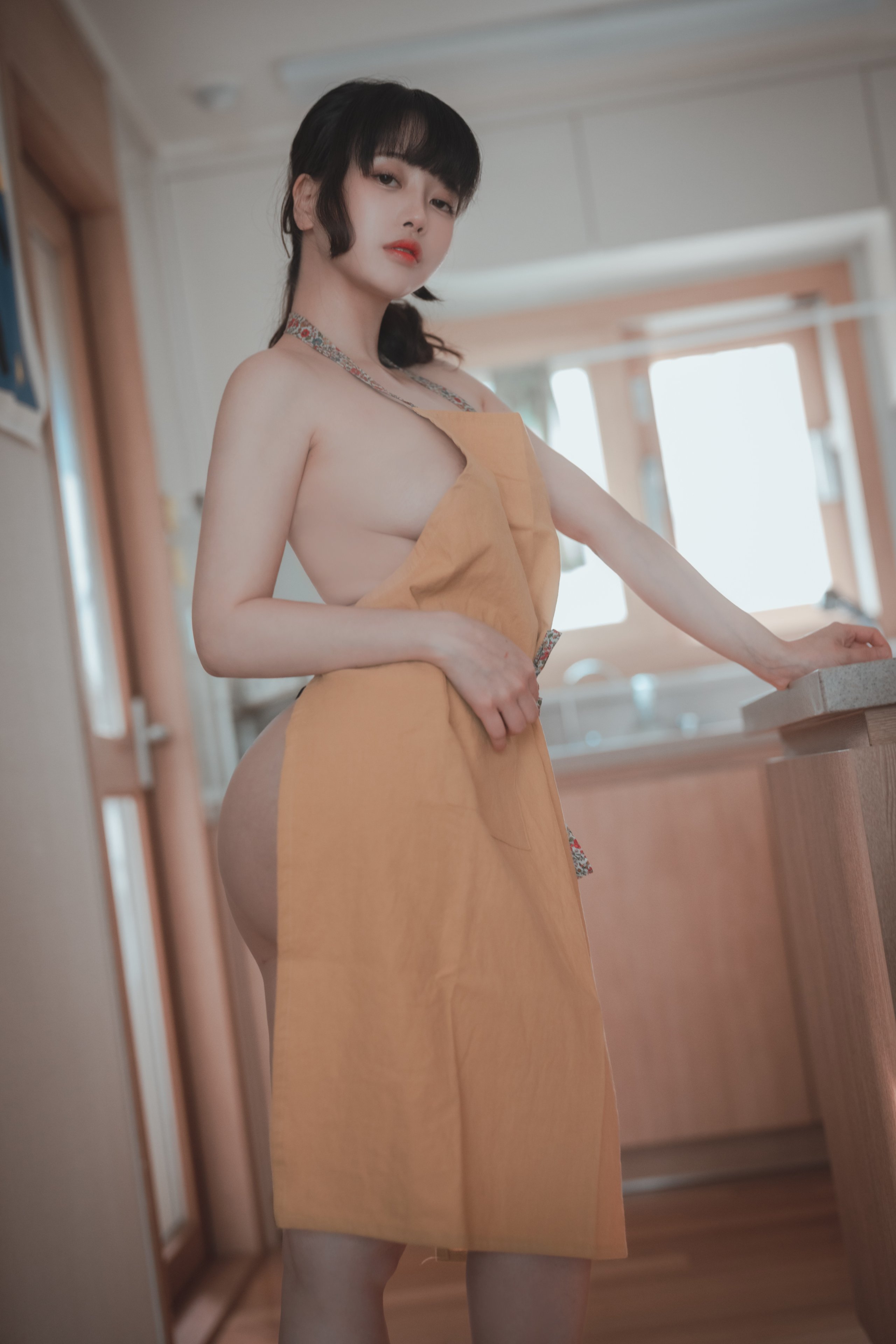 ZziZzi - New Town Bride 第2章 第4页