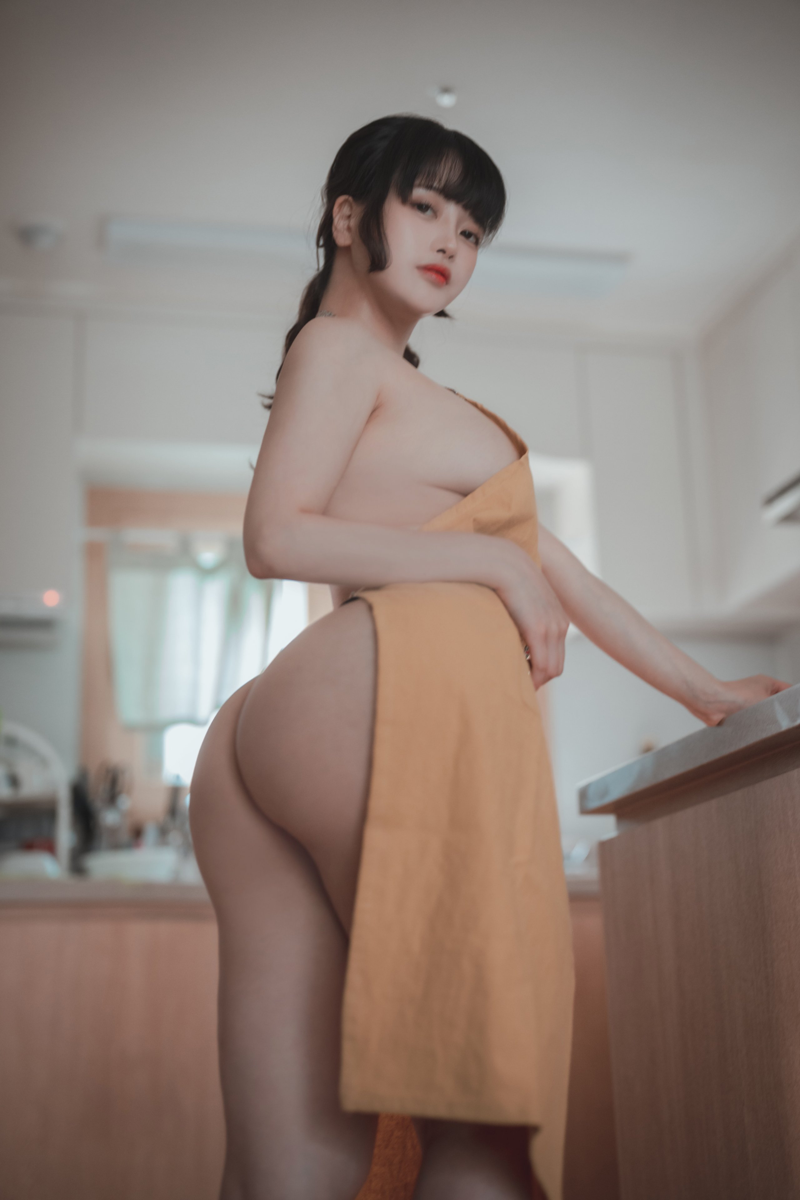ZziZzi - New Town Bride 第2章 第8页