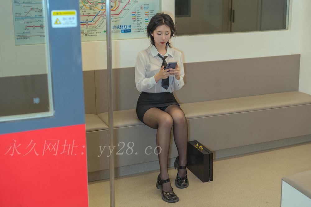 奶桃&真人电车调教 第1章 第10页