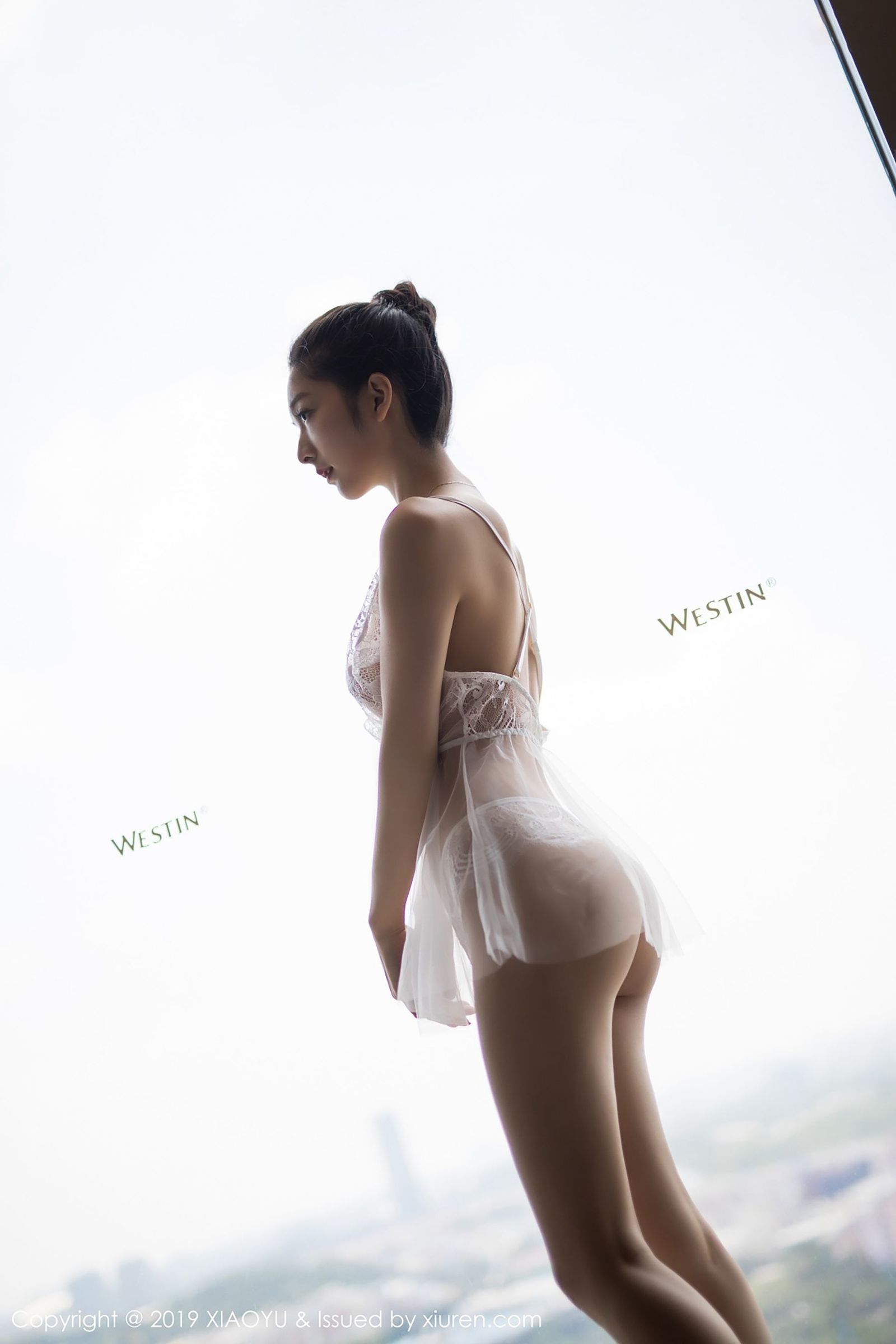 性感写真（真人集） 现代薄纱性感与古典韵味旗袍相互碰撞的韵味，一展妩媚柔情 第6页