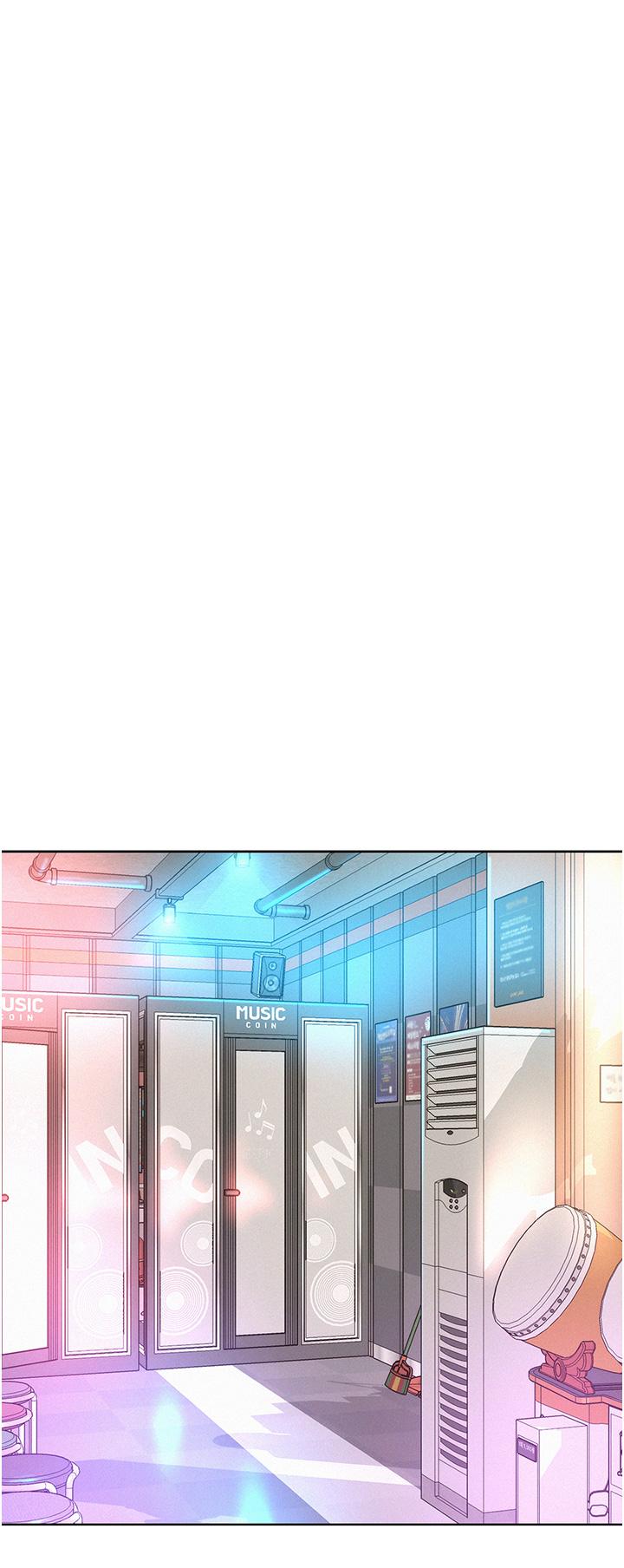 浪漫露營 第41話-在隱密包廂內伸爪襲胸! 第30页