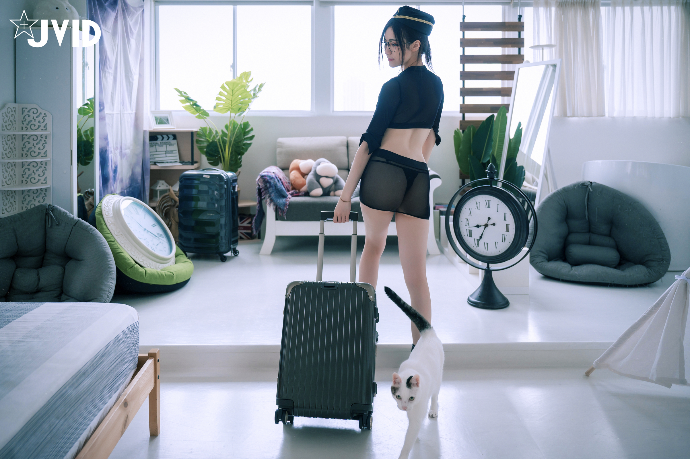 Dark Flight Attendant 第3章 第7页