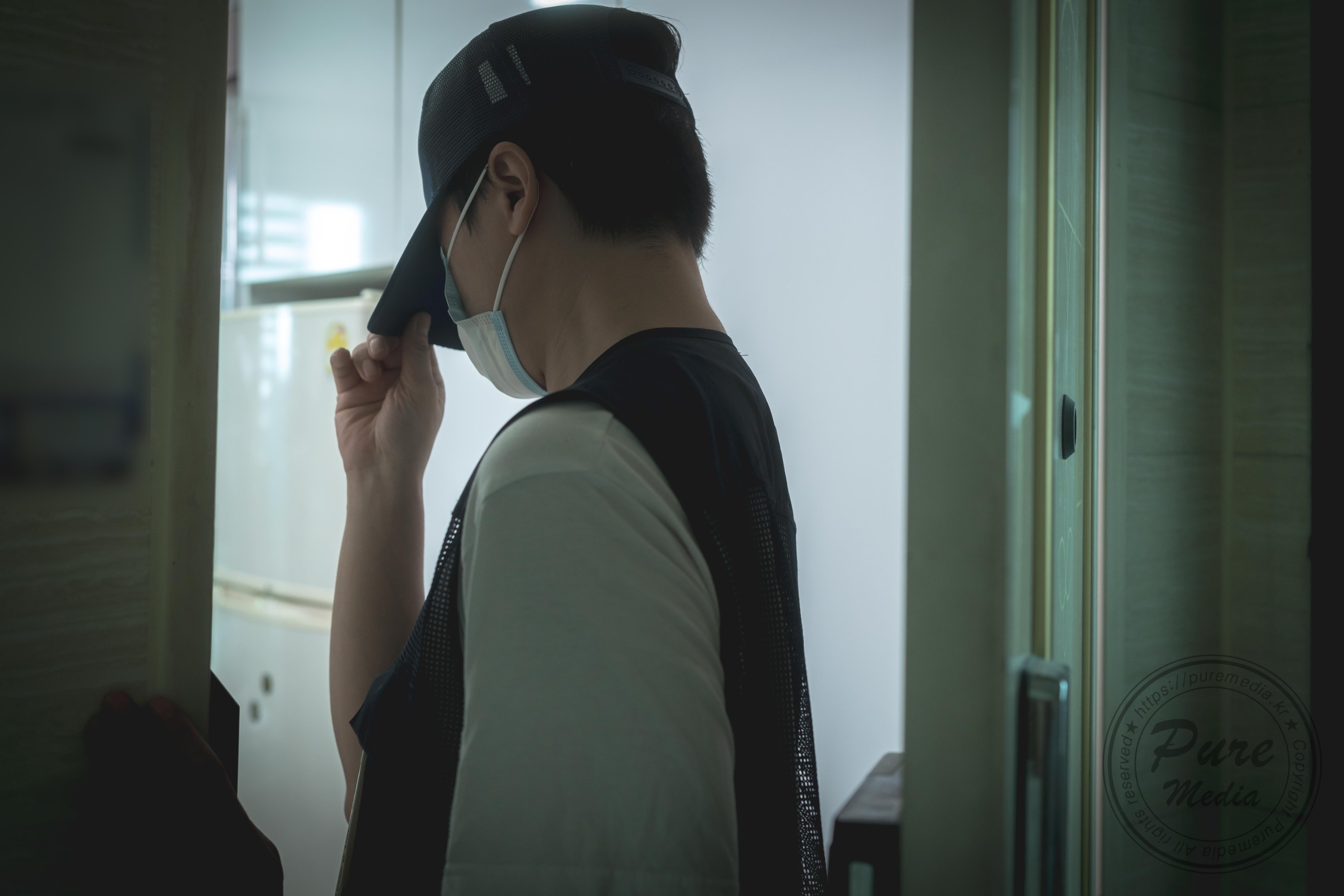 Bad Delivery Guy and New Wife 第4章 第9页